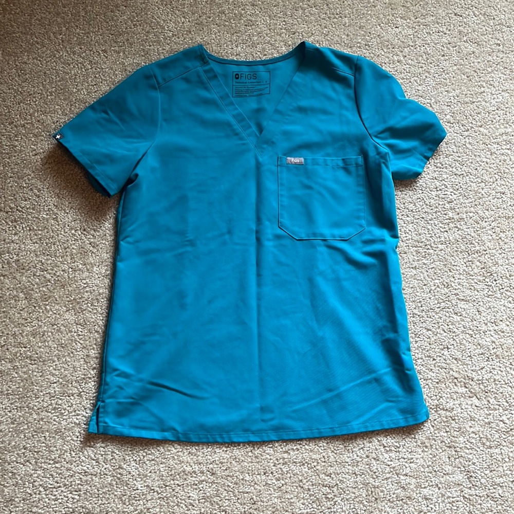 Teal figs scrub top